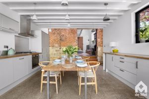 Photo 21- click for photo gallery